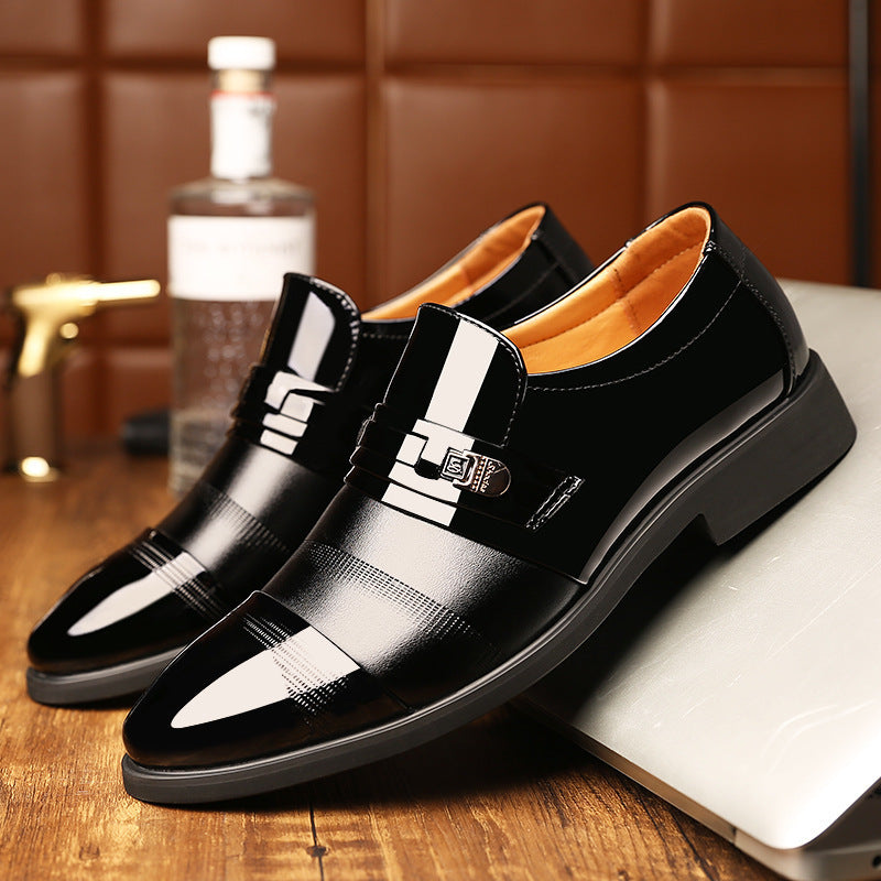 Men's leather shoes oversized shoes